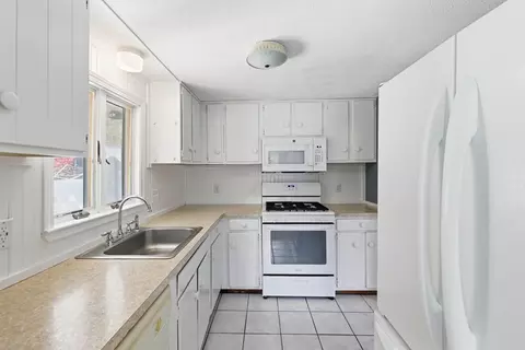 544 Cotuit Rd, Mashpee, MA 02649 photo 16