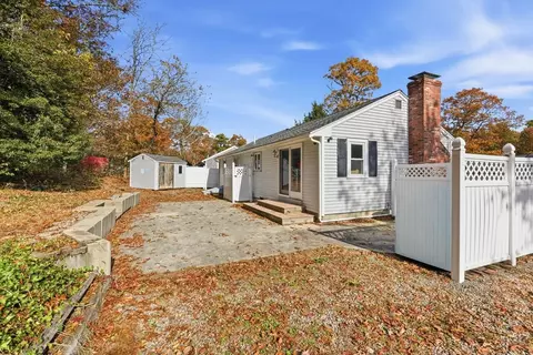 544 Cotuit Rd, Mashpee, MA 02649 photo 7