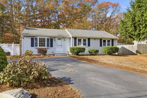 544 Cotuit Rd, Mashpee, MA 02649 photo 3