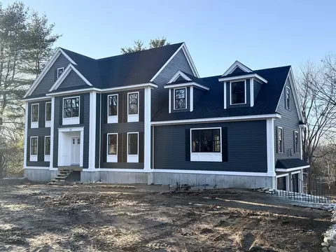 12 Steed Ave, West Newbury, MA 01985