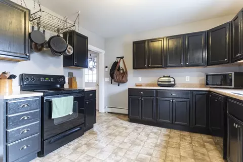 Kitchen - 68 D St, Athol, MA 01331 photo 1 of 4