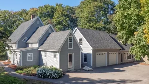 2 C St, Douglas, MA 01516 photo 2