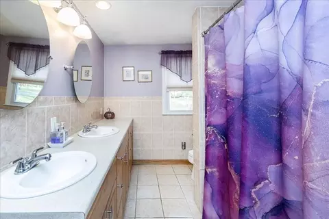 11 Spring St, Danvers, MA 01923 photo 23