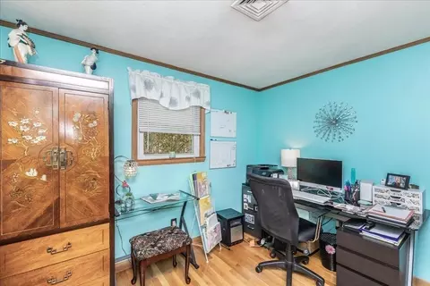 11 Spring St, Danvers, MA 01923 photo 21