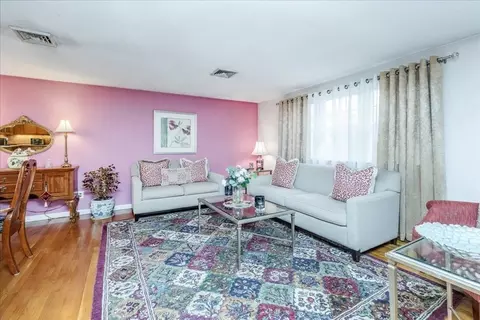 11 Spring St, Danvers, MA 01923 photo 6