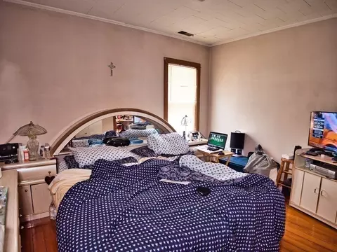Bedroom - 14-28 Downing St, Fall River, MA 02723 photo 2 of 5