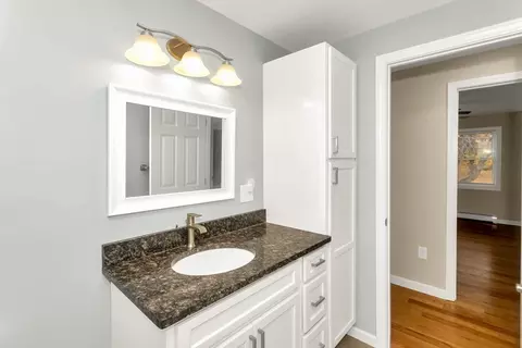 401 Grayson, Springfield, MA 01119 photo 23