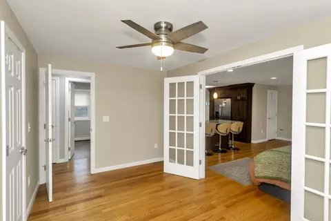 401 Grayson, Springfield, MA 01119 photo 19