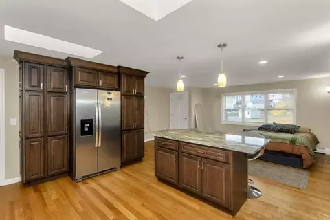 401 Grayson, Springfield, MA 01119 photo 12