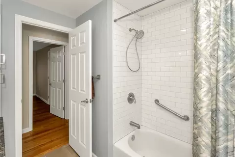 401 Grayson, Springfield, MA 01119 photo 24