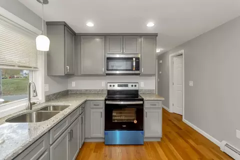 401 Grayson, Springfield, MA 01119 photo 31