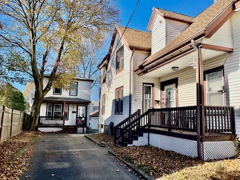 28-30 Wyman St, Lynn, MA 01905