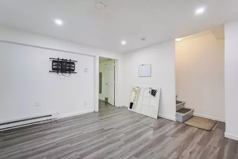Living - 6 Erick Rd #73, Mansfield, MA 02048 photo 6 of 6