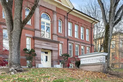 35 New South St #307, Northampton, MA 01060