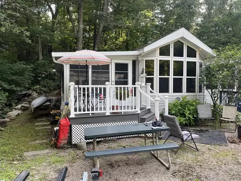 262 Shetucket Tpke #112, Griswold, CT 06351