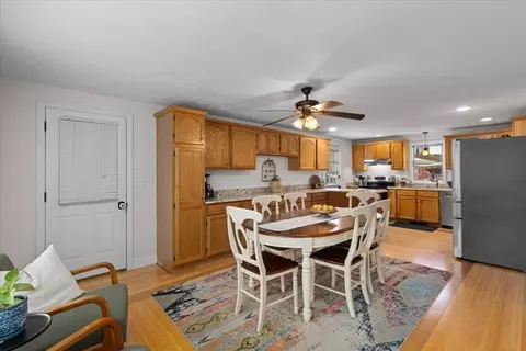 Dining - 52 Baker St, Walpole, MA 02081 photo 2 of 2