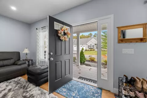 Entry Way - 85 Waterhouse Rd, Bourne, MA 02532 photo 1 of 3