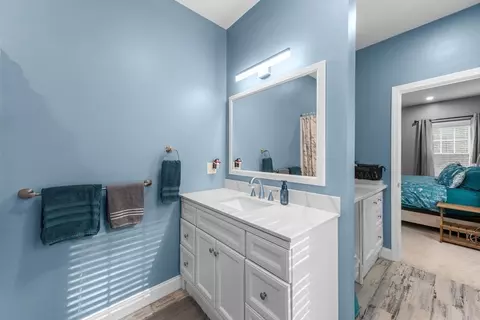 Bath - 85 Waterhouse Rd, Bourne, MA 02532 photo 3 of 3