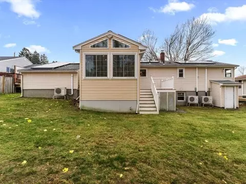 11 Benson St, Worcester, MA 01604 photo 38