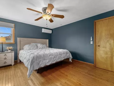 11 Benson St, Worcester, MA 01604 photo 18