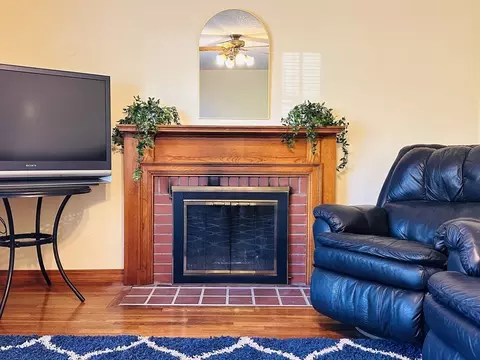 41 Kerry Dr, Springfield, MA 01118 photo 11
