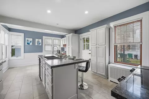 Kitchen - 572 Springfield St, Chicopee, MA 01013 photo 5 of 7