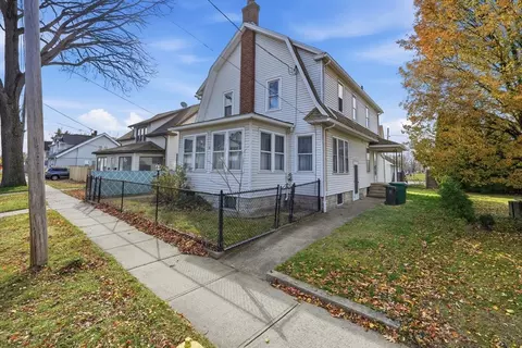 Other - 572 Springfield St, Chicopee, MA 01013 photo 1 of 9