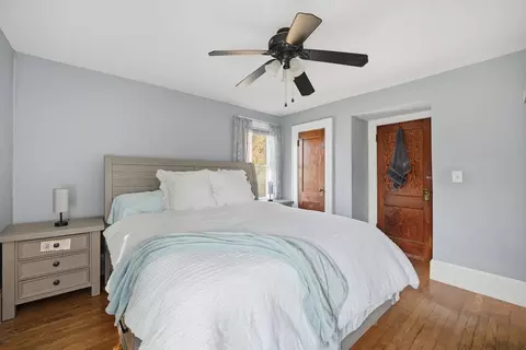 Bedroom - 572 Springfield St, Chicopee, MA 01013 photo 11 of 13