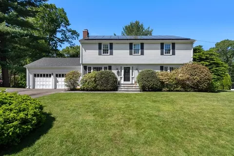 1 Pleasantview Ter, Framingham, MA 01701