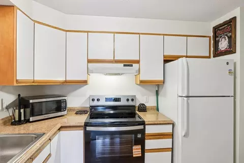 10 Pleasant St #202, Lynn, MA 01902 photo 11