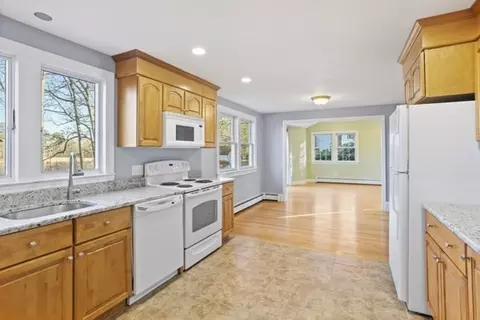 88 Wright Rd, Concord, MA 01742 photo 9