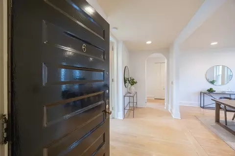 58 Dwight St #6, Brookline, MA 02446