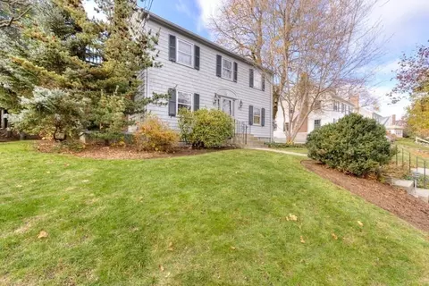 120 Bay State Rd, Worcester, MA 01606 photo 4