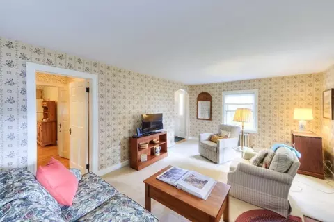 120 Bay State Rd, Worcester, MA 01606 photo 7