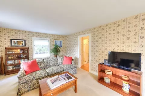 120 Bay State Rd, Worcester, MA 01606 photo 9