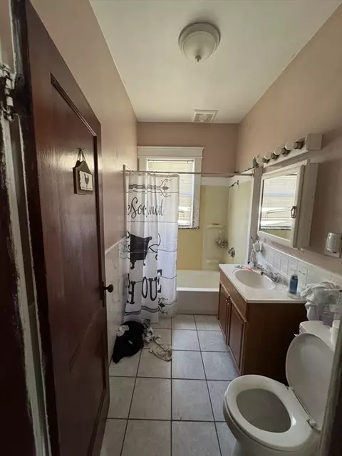 Bath - 43-45 Third Ave, Lowell, MA 01854 photo 1 of 1