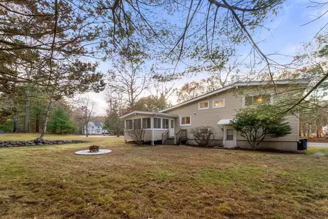 Exterior - 30 Hampton Rd, Sharon, MA 02067 photo 4 of 4