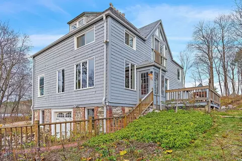 169 Main St, Acton, MA 01720