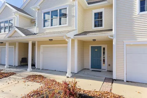 631 East St #E203, Mansfield, MA 02048
