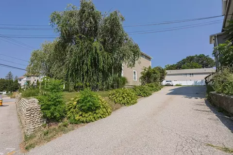 107 Lake #B, Webster, MA 01570 photo 35