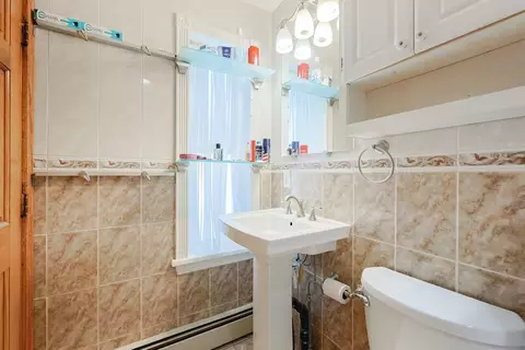 107 Lake #B, Webster, MA 01570 photo 9