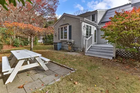 25 Daybreak Ln, Hyannis, MA 02601 photo 33