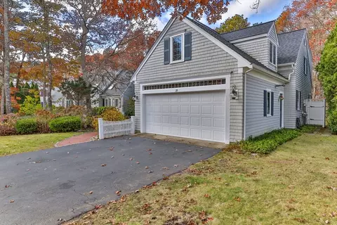 25 Daybreak Ln, Hyannis, MA 02601 photo 37