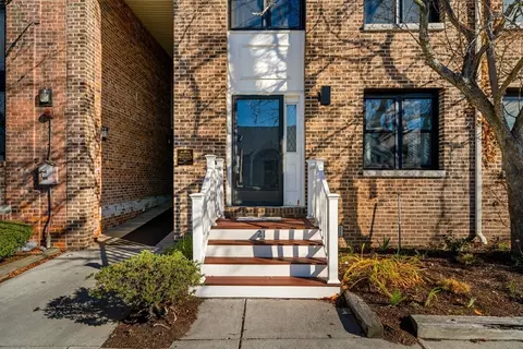 33 Maplewood Ave #21, Gloucester, MA 01930