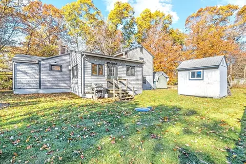 Exterior - 40 3rd Ave, Halifax, MA 02338 photo 4 of 6
