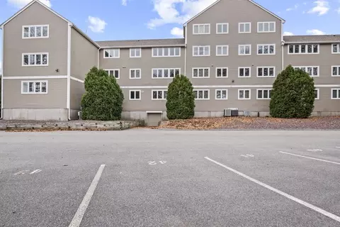 38 Dunham Rd #201, Beverly, MA 01915 photo 26
