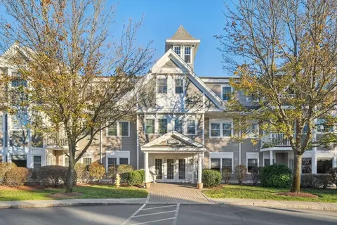 6 Technology Dr #116, Chelmsford, MA 01863