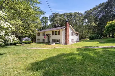 215 Chestnut St, Uxbridge, MA 01569 photo 35