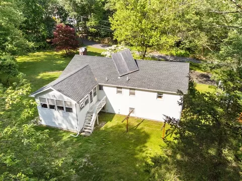 215 Chestnut St, Uxbridge, MA 01569 photo 28