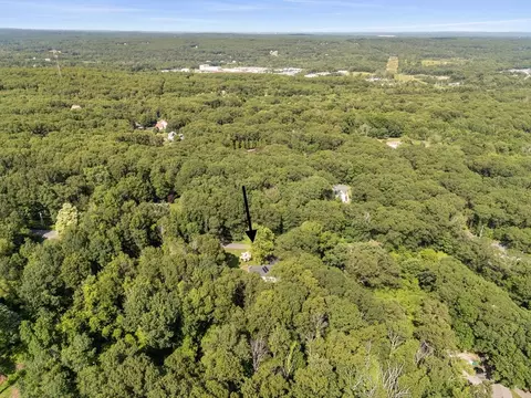 215 Chestnut St, Uxbridge, MA 01569 photo 37